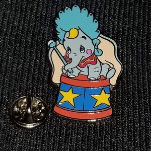 Loungefly Disney Pin Dumbo Circus Clown Baby Elephant Cute Sad Puppy Eyes LF